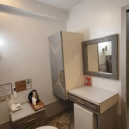 Hotel Kurban *